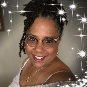 Meet your Posher, Gayle